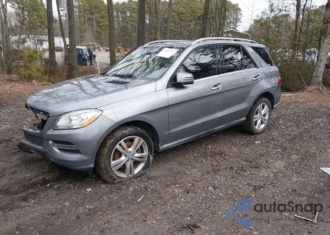 2013 Mercedes-Benz Ml 350 z USA, uszkodzony, nr VIN 4JGDA5JB6DA176607